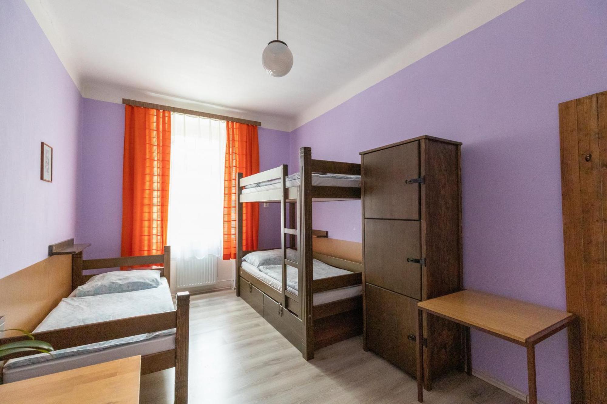 Hostel Dakura Praga Habitación foto