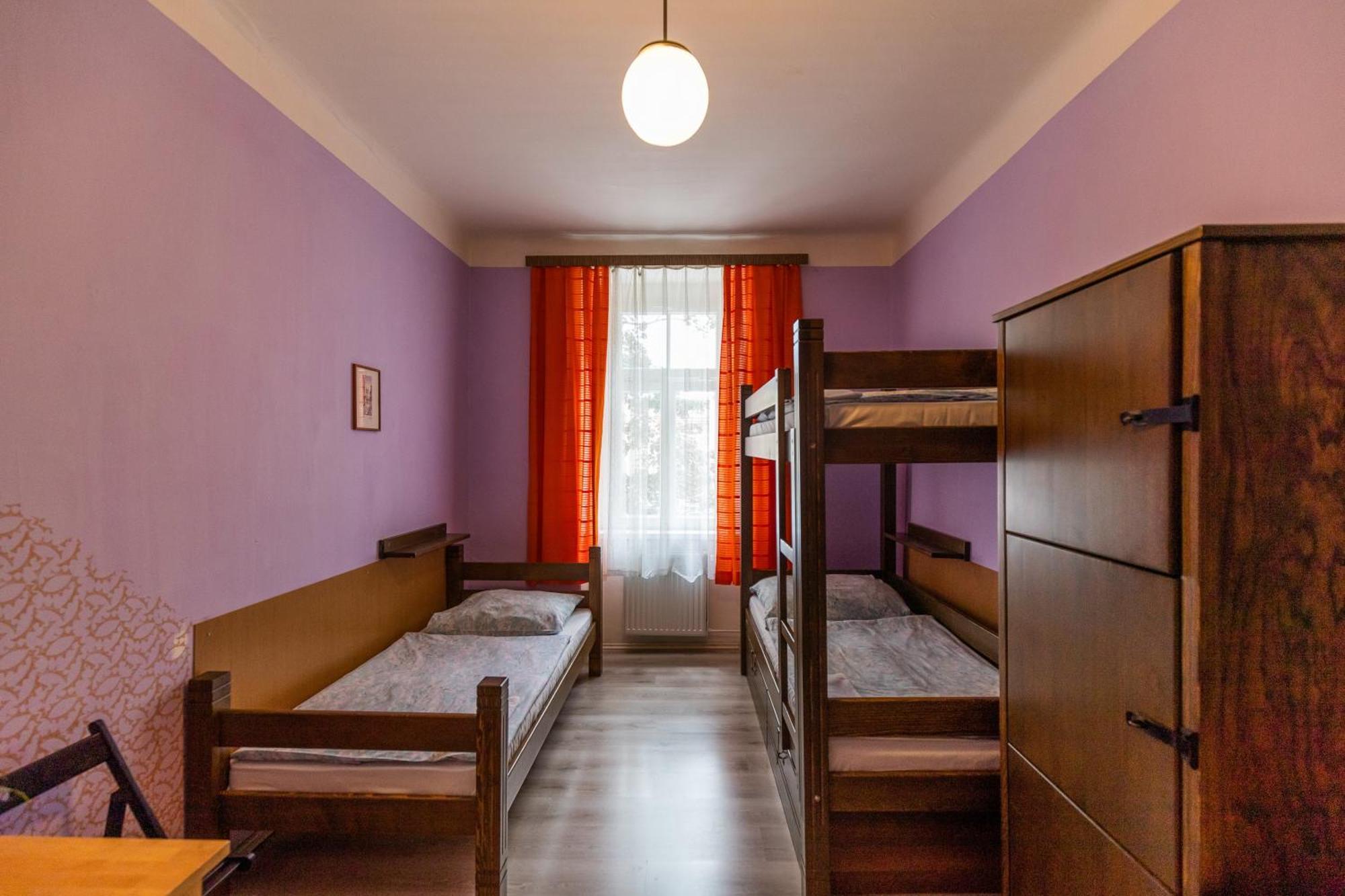 Hostel Dakura Praga Habitación foto